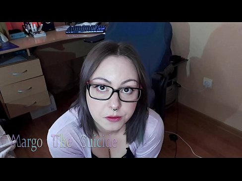 ❤️ Kynþokkafull stelpa með gleraugu sýgur dildó djúpt á myndavélinni Fallegt klám á is.kutjeporno.ru ❌️❤
